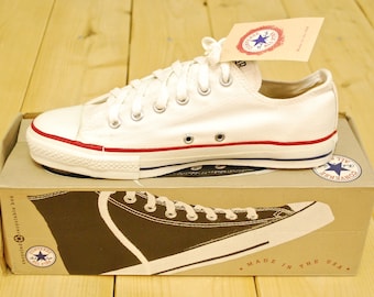 Vintage 1990's Deadstock Optical White CONVERSE CHUCK TAYLOR Lo-Top Sneakers / Size 7 / Made in U.S.A. / Retro Collectable Rare