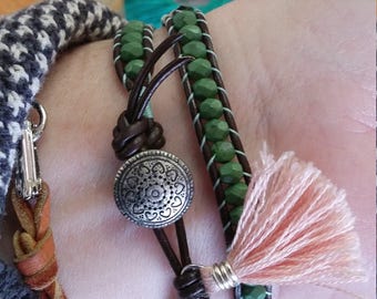 Green and pink 2 times wrap bracelet with tassel