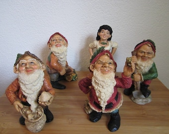 4 PCs gnome dwarf with Woman girl Castagna 1996 made in Italy handicraft sculpture fairy tale Snow White.