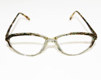 Vintage eyeglasses frame. 80's. Cat eye style.