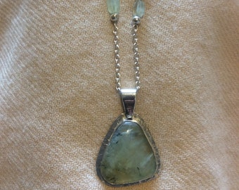 Prehnite and sterling silver pendant necklace
