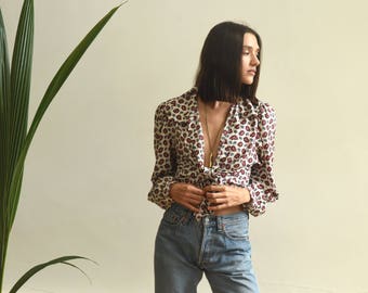 PAISLEY PRINT Vintage Blouse // silky feel blouse / shirt / top with puff sleeves // Size S - M