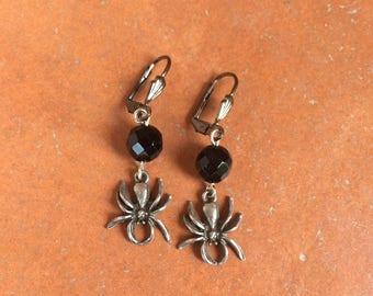 Spider earrings