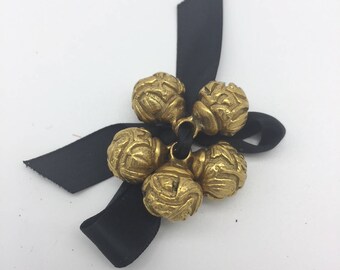 Set of 5 Vintage Metal Round Buttons