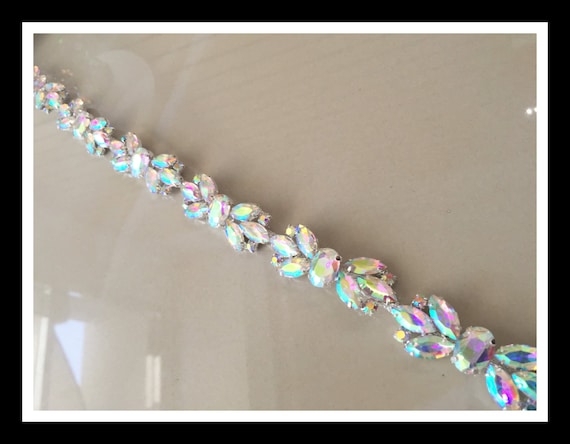 1 yard AB Bow design Rhinestone Trim #0131