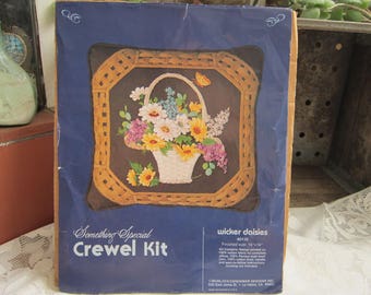 Wicker Daisies Needle Craft Pillow Kit Vintage 1980's Candamar Designs Inc Crewel Complete New 14" x 14" Yarn Craft Kit