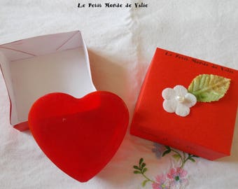 SOAP heart Strawberry in its case