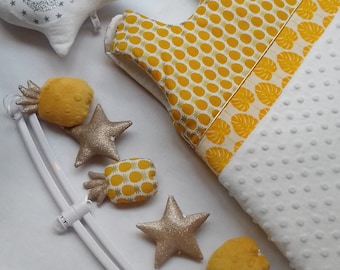 Sleeping bag pineapple yellow gold