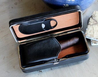 Executive Black Leather Cigar Case With Cutter - Personalized Groomsmen Gift for Men, Birthday Gift, Gifts For Him