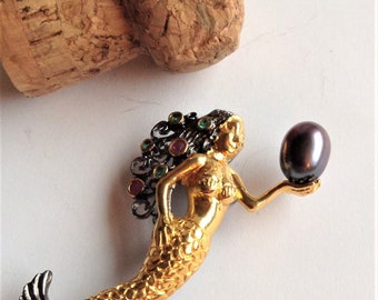 Vintage mermaid brooch/pendant