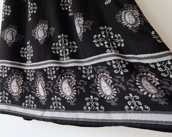 Paisley Mid Length Skirt Vintage Black