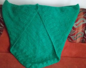 Knitted shawl with out fridge
