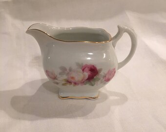 Schumann, Arzberg, Bavaria Antique Rose Chine crémier