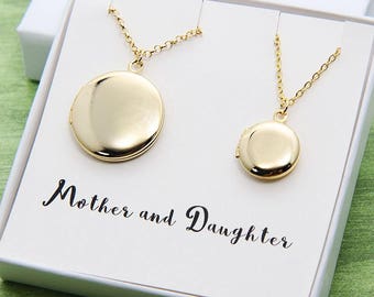 Mothers Day Gift for Daughter Mom, Gold Locket, Locket Necklace, Mother Daughter Locket Necklace, Two Gold Round Locket, Set of Two Necklace
