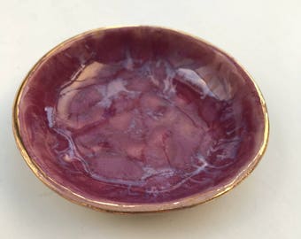 ceramic trinket dish, tea light holder, ring dish, jewellery dish, trinket bowl, pink dish, small ceramic bowl, ring holder, pink and gold