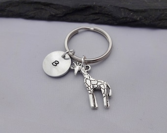 Initial Giraffe Keyring, Hand Stamped Keyring, Giraffe Keyring, Animal keyring, Charm Keyring, Keychain, Personalised Keyring, Giraffe Gifts