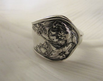 Wildwood Art Nouveau Spoon ring . Floral Spoon ring made from a vintage pattern silver plate spoon. Unique.