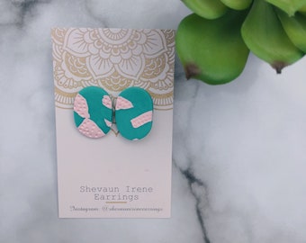 Bubble Gum Oval Studs