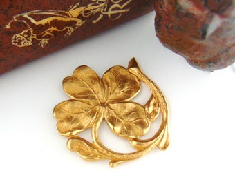 BRASS * Irish Shamrock ~ Four Leaf Clover Stampings ~ Jewelry Ornament Findings ~ Brass Stamping (FA-6051)