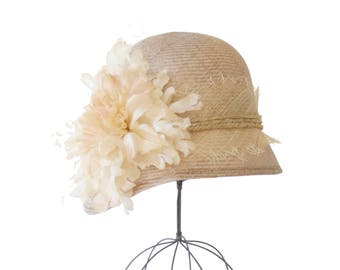 Straw Cloche Hat Women's Hat 1920s Style Cloche Hat Millinery Straw Hat Flapper Hat Rustic Millinery Silk Flower