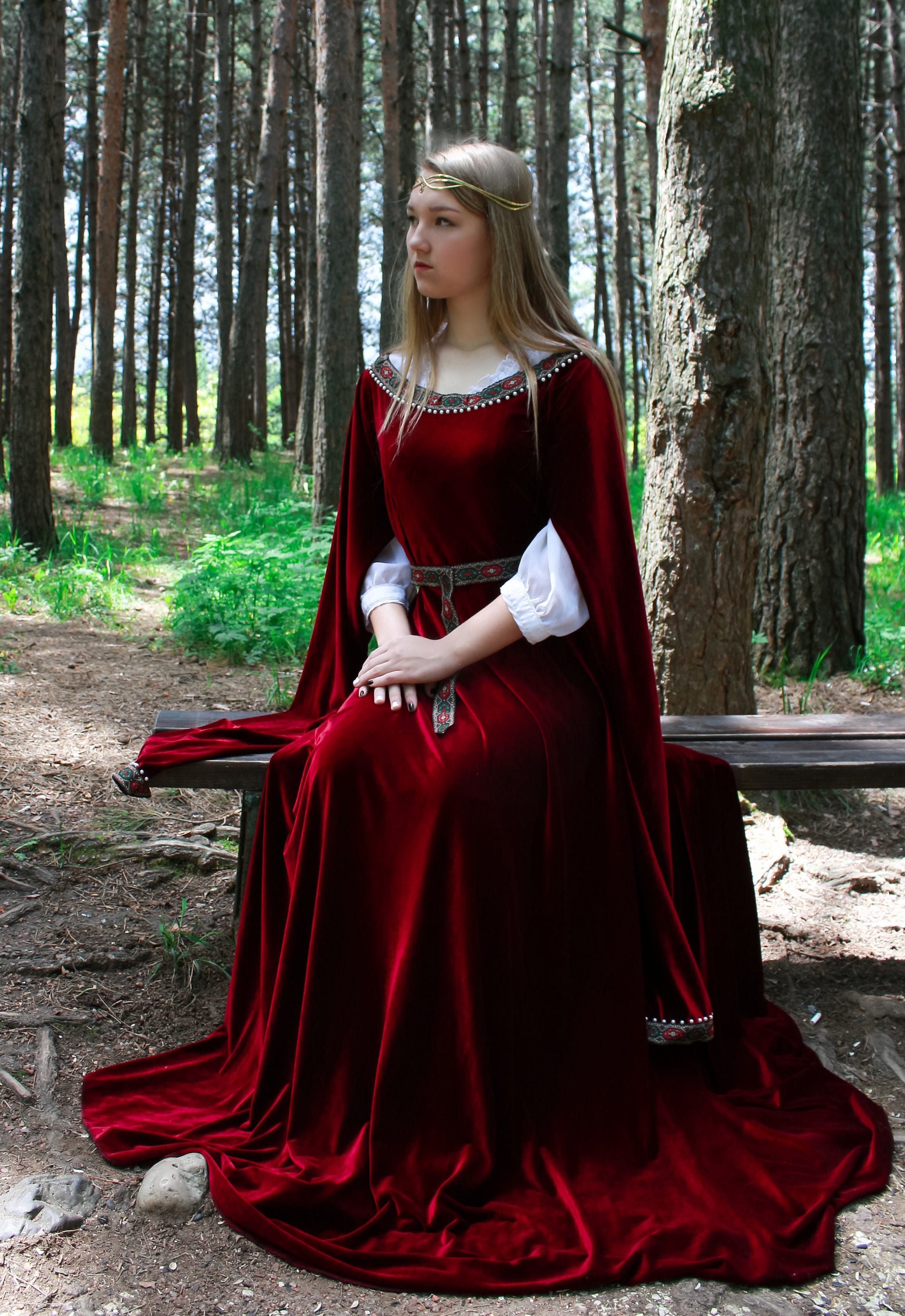 Velvet medieval dress fantasy costume elven dress wedding