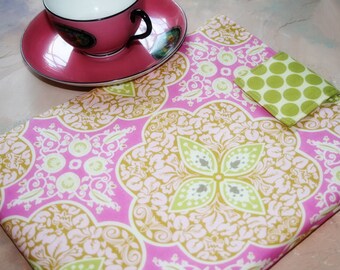 iPad case, ipad sleeve, ipad cover for ipad 1 and iPad2 - Kozy Techee Geekery Gadget Case in Trinkets Two