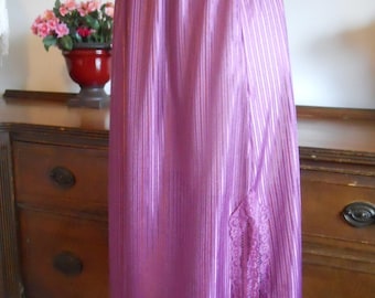 Vintage Molyclaire Purple Semi Sheer Half Slip Petticoat ~ Lacy ~ Feminine ~ Elegant Slip ~ Size Small