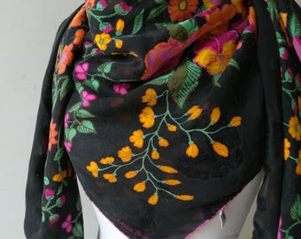 Shawl Scarf Flowers
