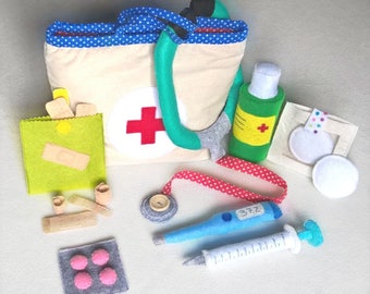 Children's suitcase doctor in fabric with felt accessories