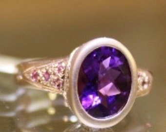 Statement Ring