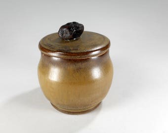 Ceramic sugar bowl salt cellar, pottery sugar storage jar, stoneware jar with lid, rock knob, ceramic salt jar, pottery salt bowl with lid