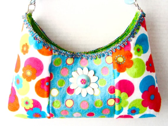 Floral Chain Strap Bag// Handbag with Flowers // Eco Fashion // Garden Party // One of a Kind Pocketbook // Special Occasion // Artsy Purse