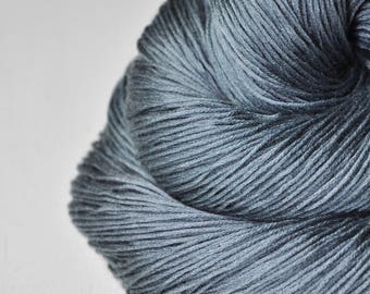 Tristesse - Silk / Cashmere Lace Yarn - Hand Dyed Yarn - handgefärbte Wolle - DyeForYarn
