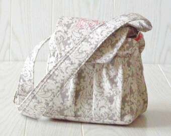 Monogrammed DSLR or Digital Camera Bag in Damask and Pink with Adjustable Strap Canon Rebel T3i EOS 55mm