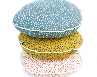 30% off pillow polkadot print,home decor,kids room,gift for her,decorative pillows,nursery decor,round pillow,pillows and cushions