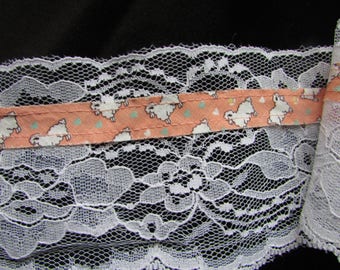 BTY Little Lamb Lace, 25 yards, 3.5 inches wide. White with Orange Bias (028)