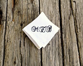 Personalized Linen Hankerchief with Initials, Monogrammed Handkerchief, White Monogram Pocket Square, Womens Hankie, Mens Linen Handkerchief
