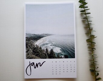 2018 Wall Calendar (Hanger Optional)