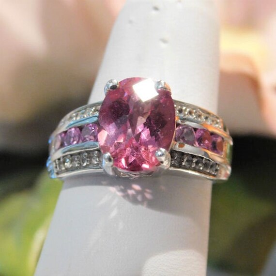 3.25 Ct Pink Mystic Topaz Ring / Pink Sapphire / Size 6 / Sterling Silver / Engagement / Wedding