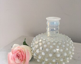 Fenton hobnail vase, vintage hobnail vase, vintage glass vase, Round hobnail vase, fenton opalescent vase