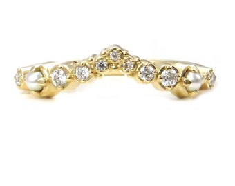 Diamond and Pearl Cluster V Ring - Handmade Chevron Stacking Side Band