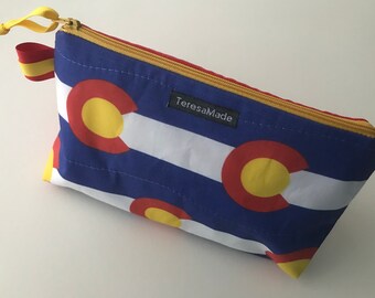 Stand Up Colorado Flag Zip Pouch