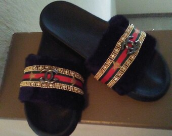 gucci bee fur slides