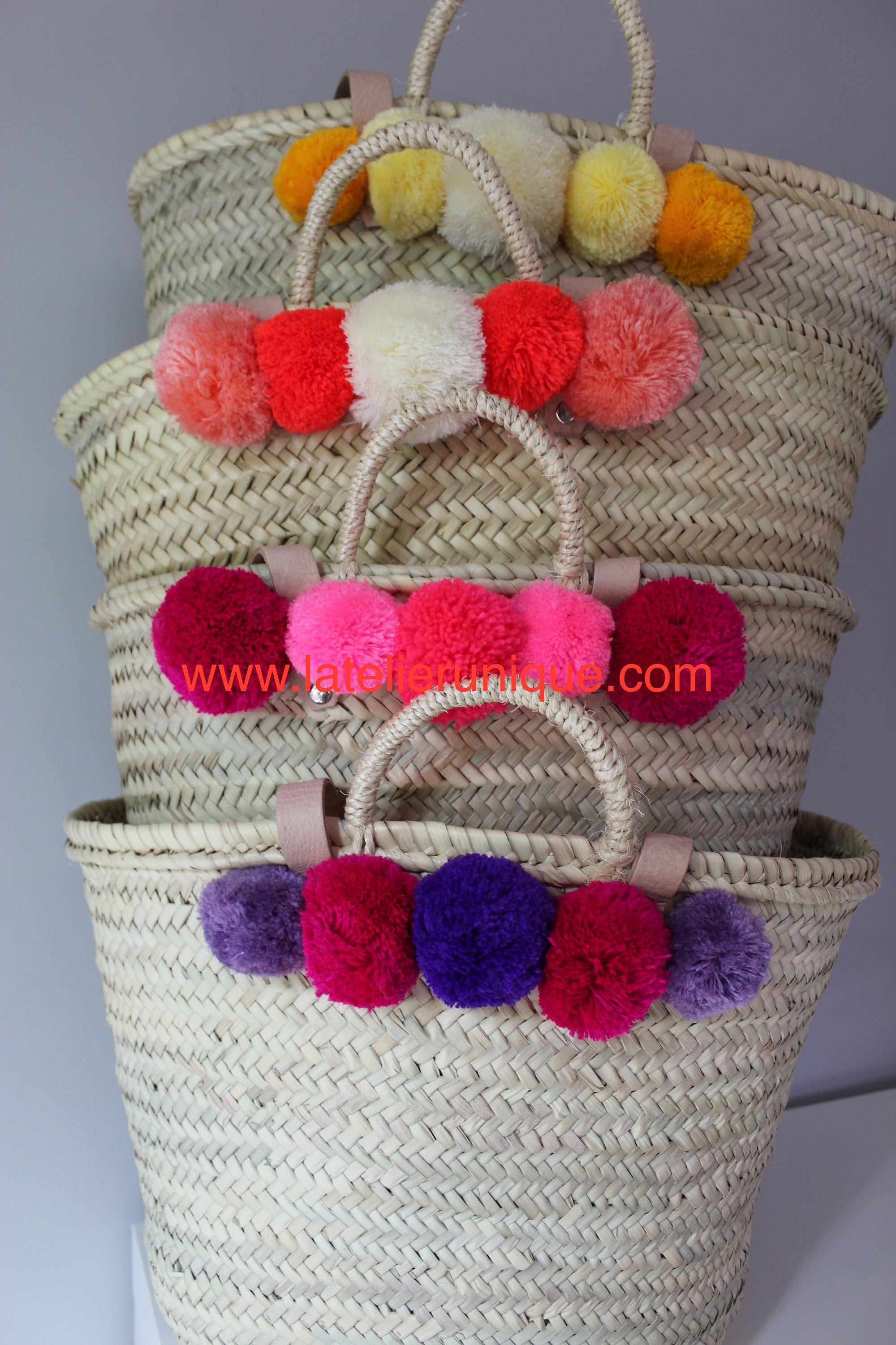 Pompom basket beach bag straw bag with pompoms Market