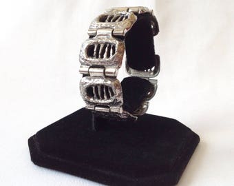 Vintage Modernist Brutalist Signed Robert Larin Pewter Bracelet