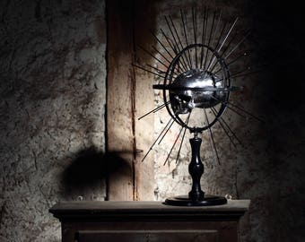 Craniometer with human skull