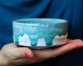 Matcha Chawan, Tea Bowl, handmade ceramic tea cup, handmade pottery, White and green pottery Tea Bowl. 4.3" diameter and 2" tall. 7.7 oz.