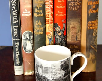 BUCKINGHAM PALACE Royal Souvenir Tea Mug -Cup