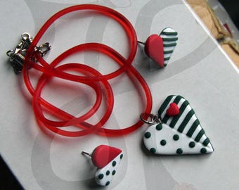Parure with earrings and necklace with green and red white hearts