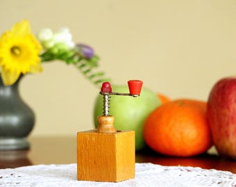 Small Pepper Mill - Wooden Pepper Grinder - Vintage Grinder Mill - Wood Pepper Grinder - Salt and Pepper - Vintage Peppermill - Wooden Mill